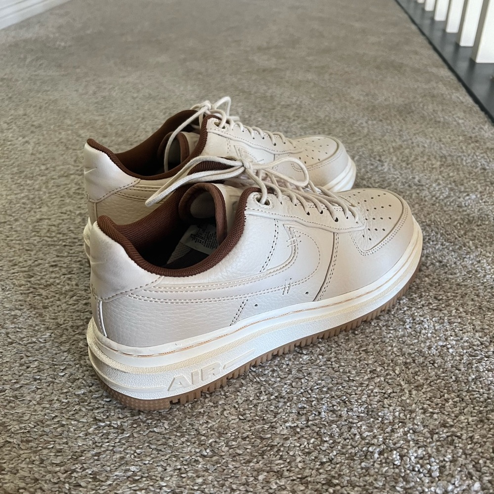 Pearl Luxe Air Force